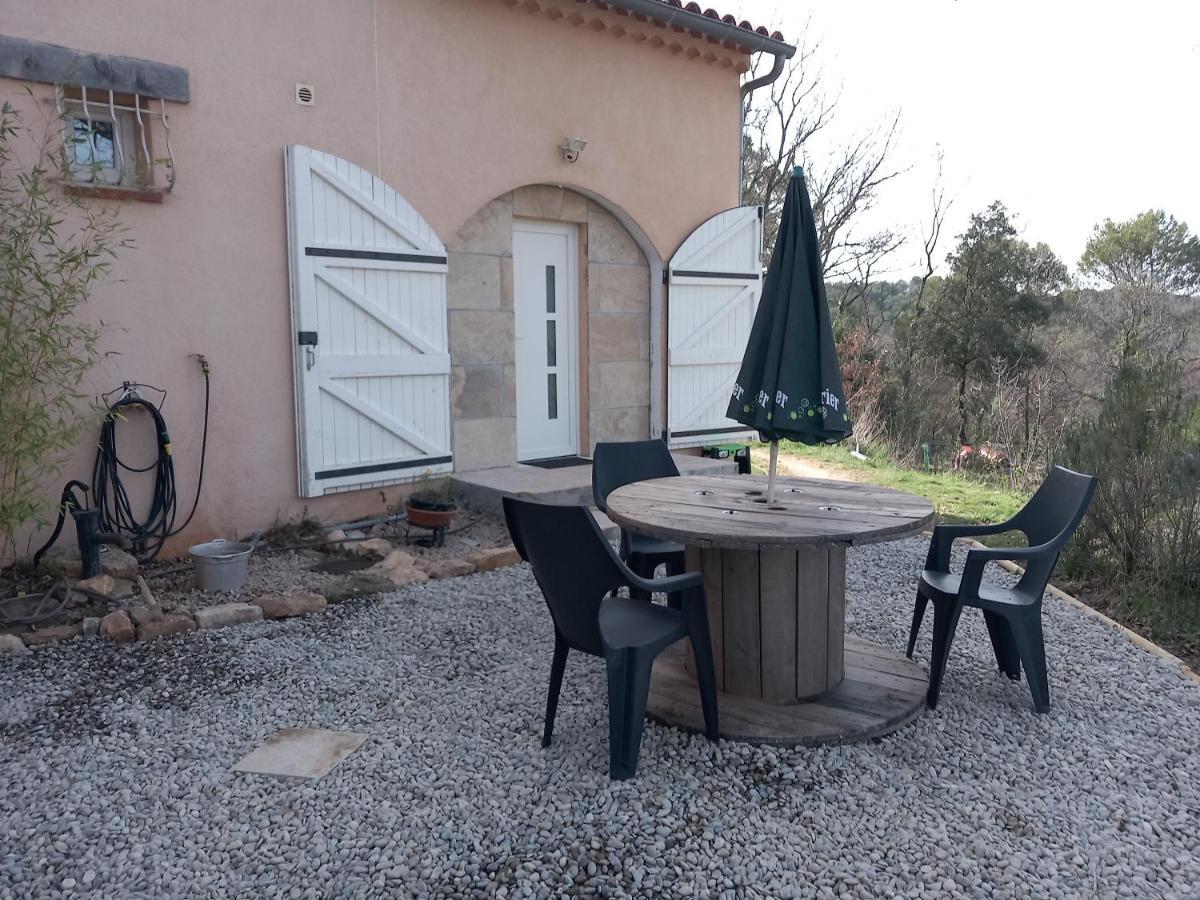 Le Refuge De Sissou Apartment Pontevès Екстериор снимка